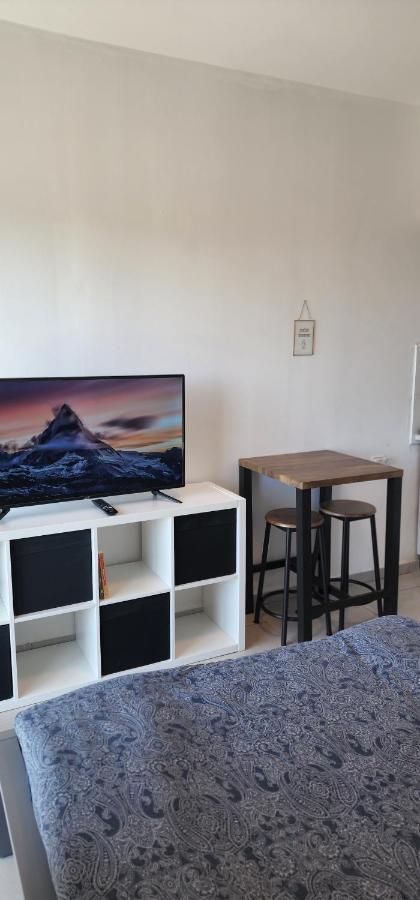 شقة דירת חדר יפה ונעימה באיזור פסטורלי ושקט زخرون يعقوب المظهر الخارجي الصورة